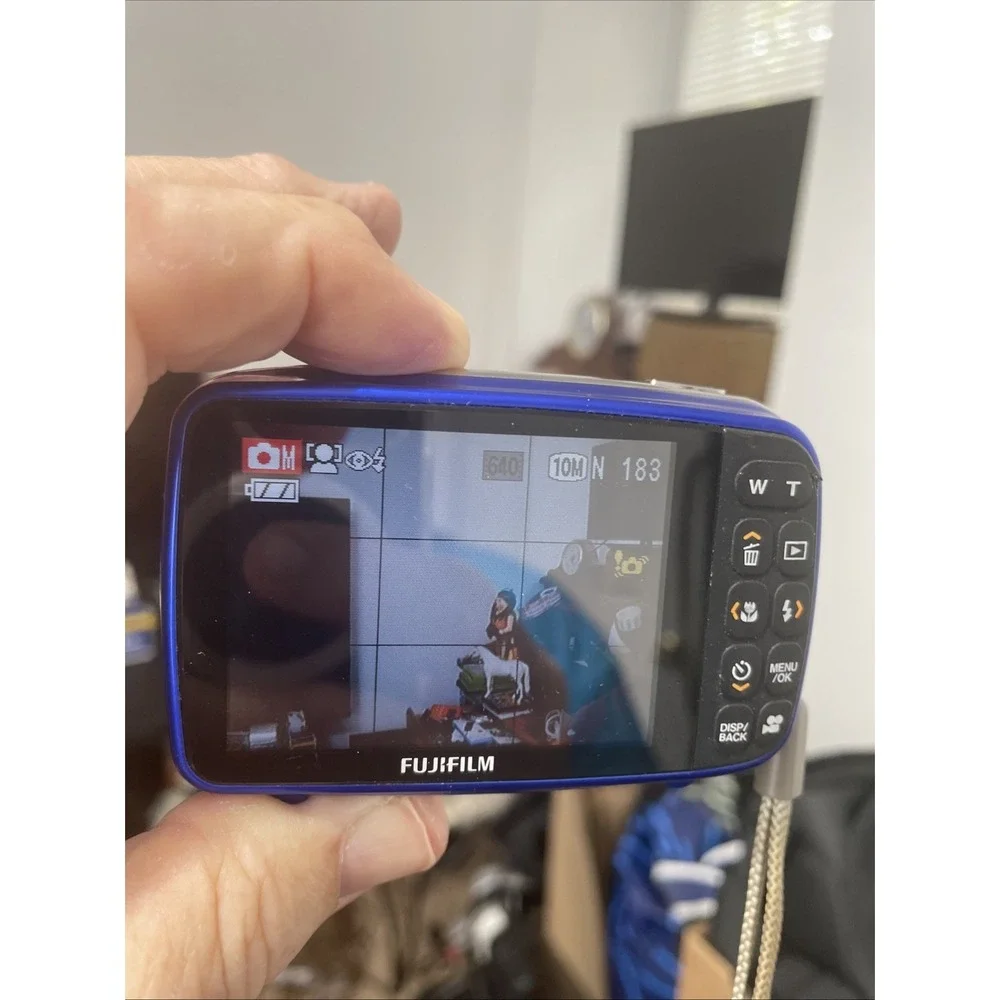 Fujifilm finepix z37